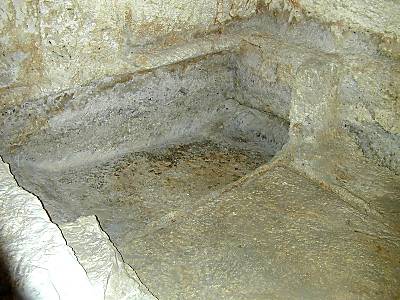 jesus tomb closed. Tomb burial spot of Jesus