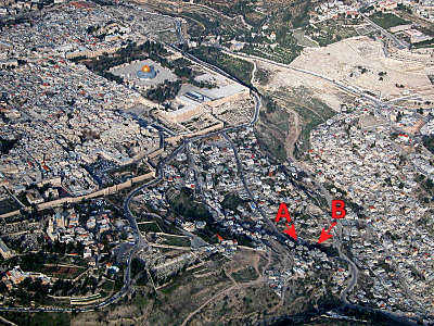 Temple_Mount_and_City_of_David_aerial_from_sw,_tb010703wr2.jpg
