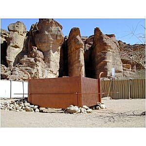 Tabernacle sacrificial altar, Solomon's Pillars, tb n030301_t